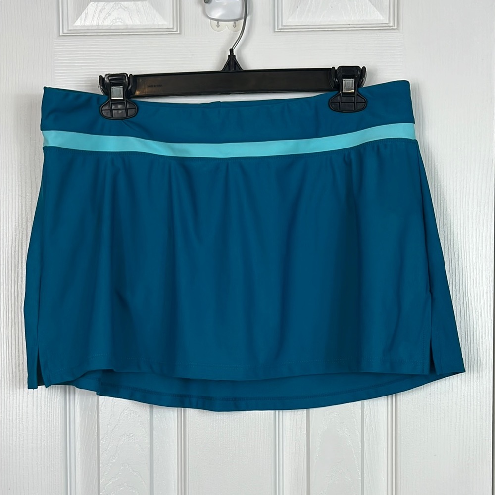 Zero X Posur swimwear teal blue swim skirt size Lg. 85 polyester, 15 spandex